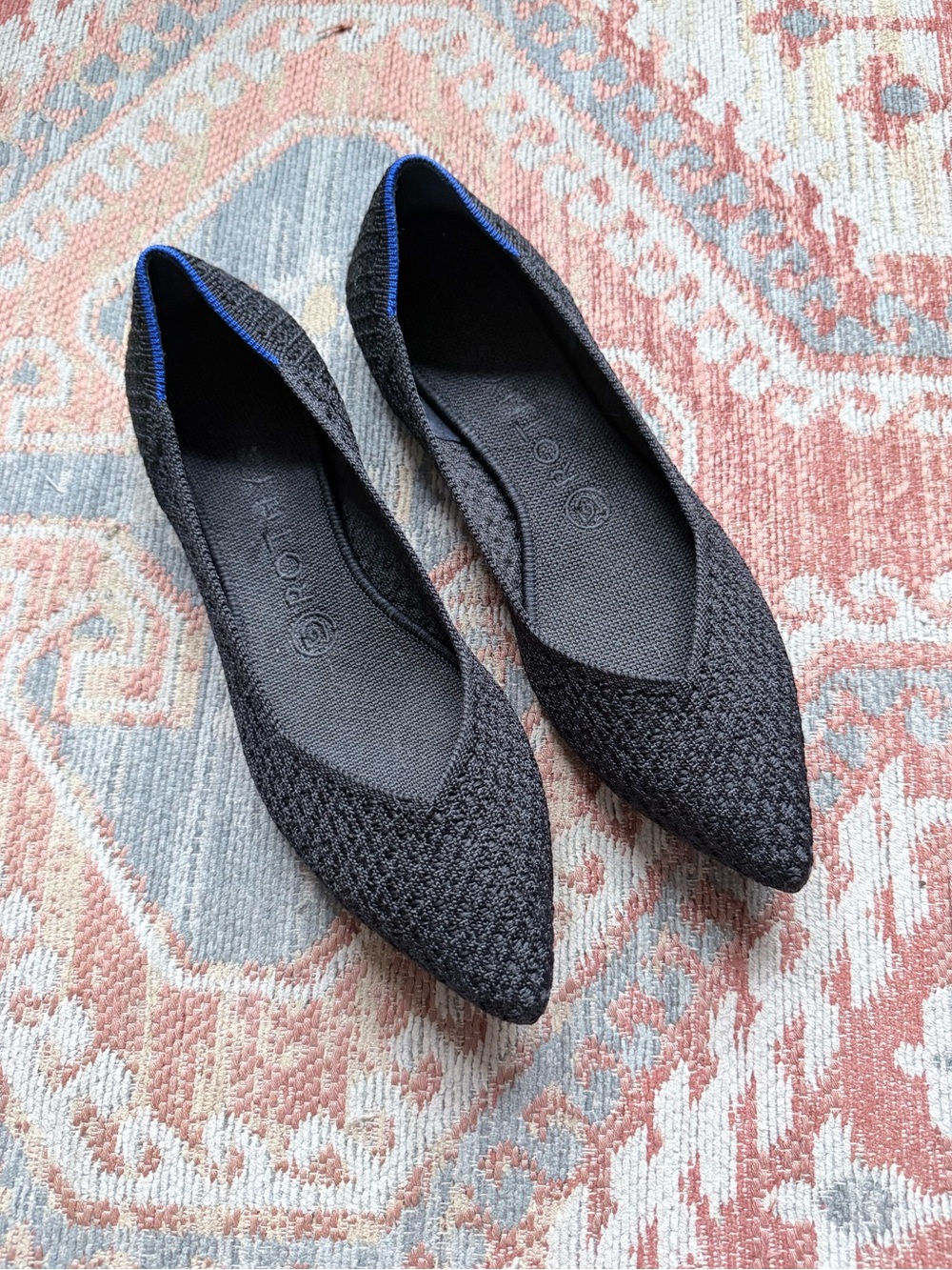 Rothy's Black Pointed Knit Flats with Blue Trim